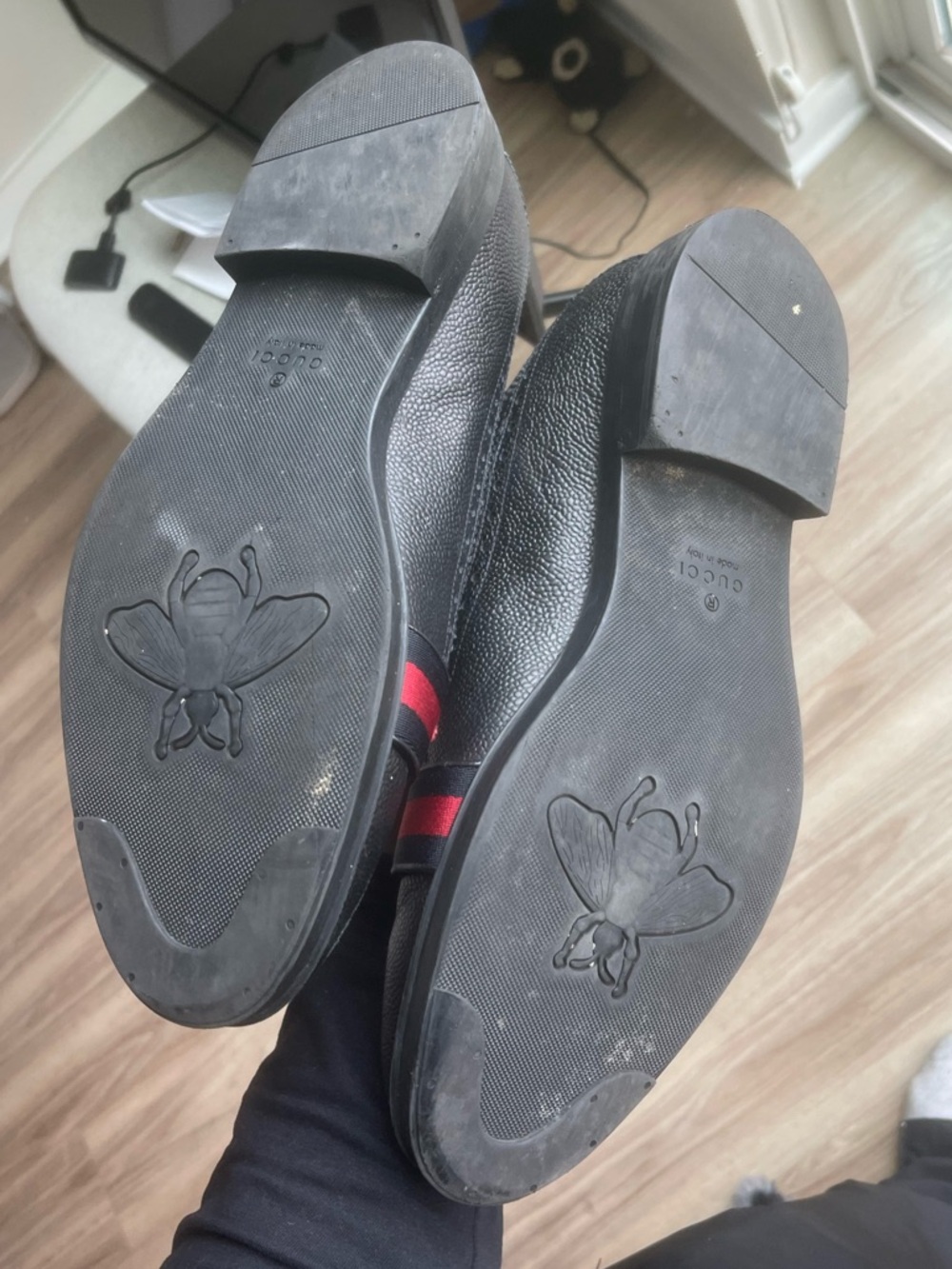 Gucci Black Leather Brogue Derby with Red and Navy Stripe Strap - Picture 2 of 3